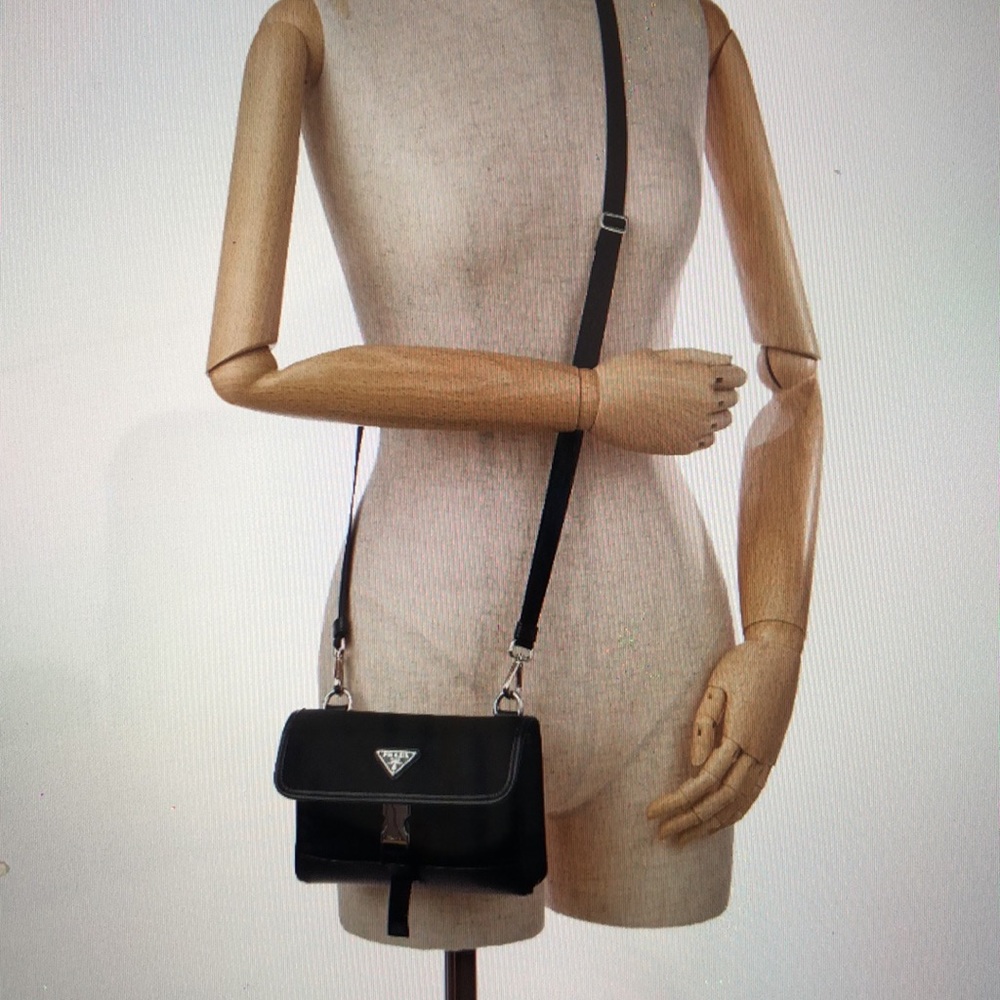 Prada saffiano crossbody bag